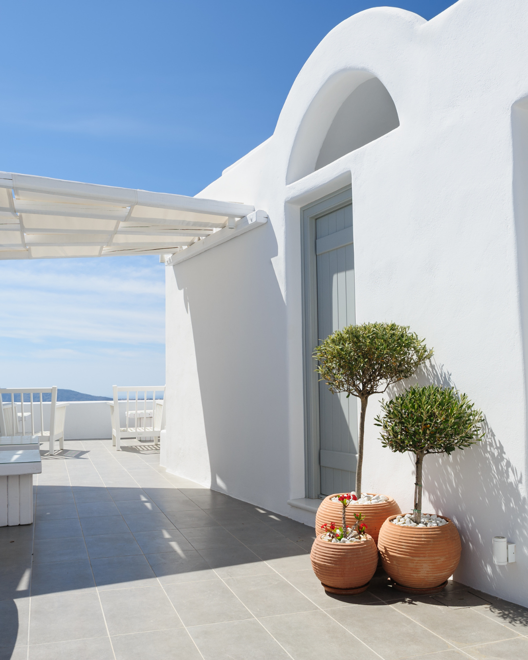 Terrace House by the Sea